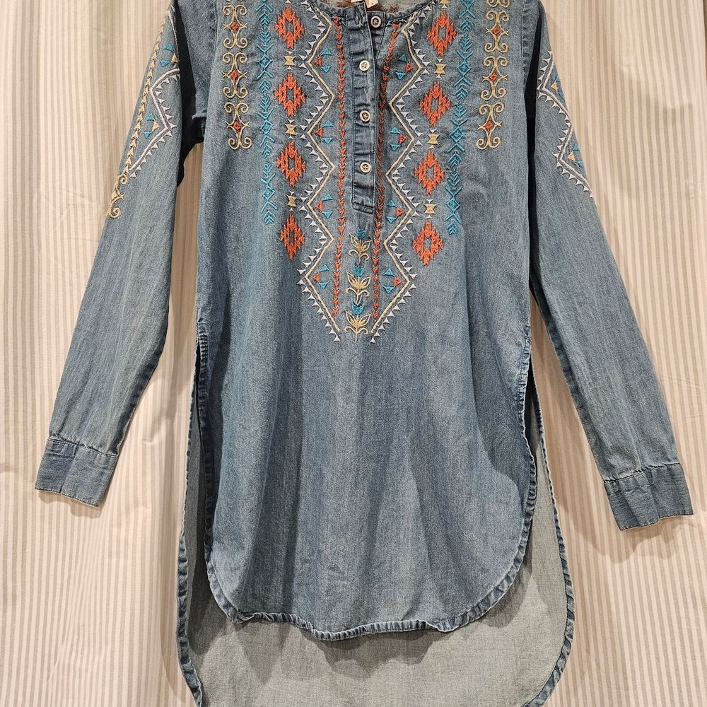 "Blue Denim" Embroidered Boho Southwestern Long Sleeve Tunic Top Sz S Roper